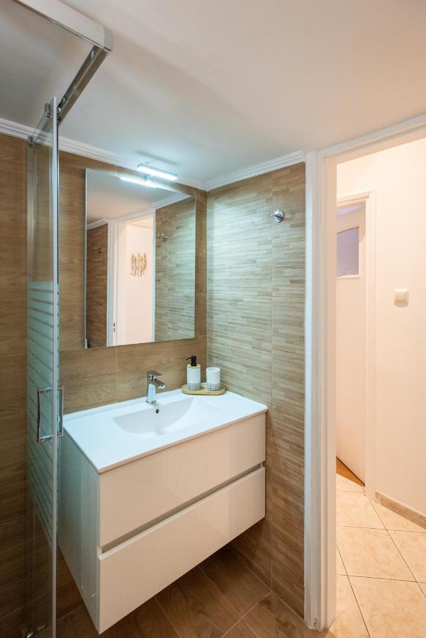 Blue Ark Boho Stay At Acropolis Atenas Exterior foto